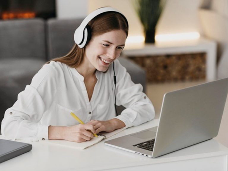 Psicólogo Online Gratuito: entenda o atendimento | Psitto