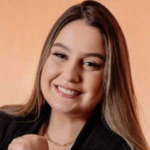 Psicóloga Carina Moraes dos Santos