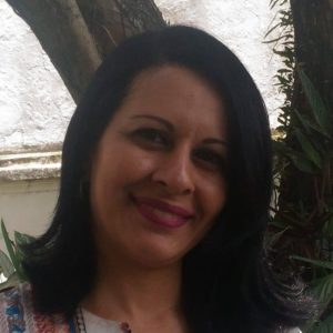 Psicóloga Adriana Maria dos Santos